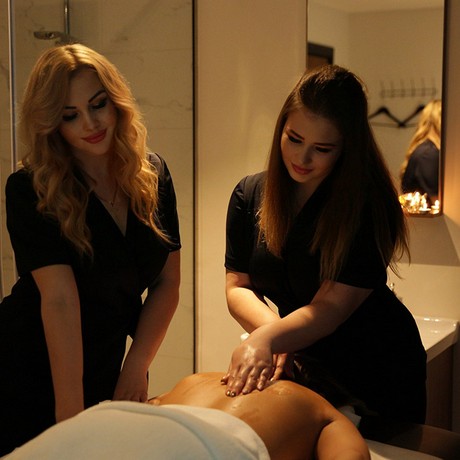 Four Hand Massage